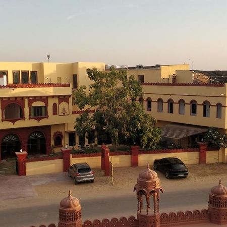 Hotel Sankhu Niwas à Bikaner Extérieur photo