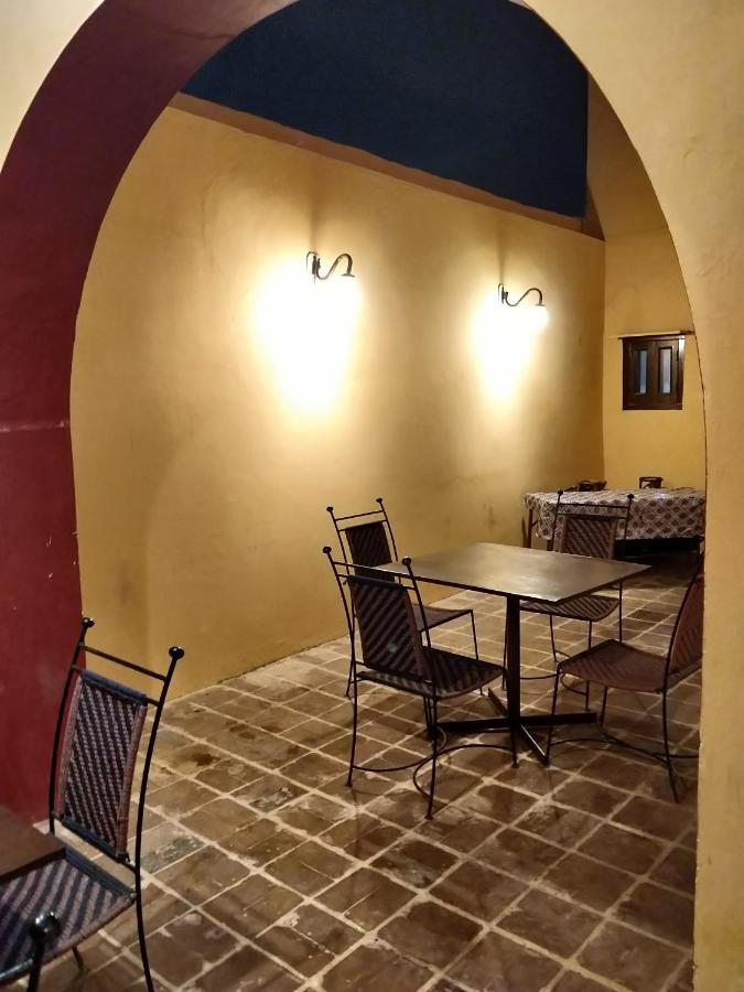 Hotel Sankhu Niwas à Bikaner Extérieur photo