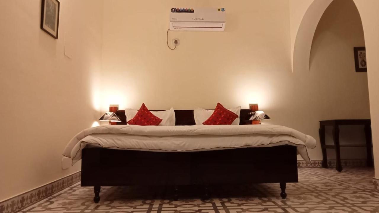 Hotel Sankhu Niwas à Bikaner Extérieur photo